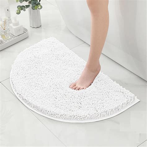 Amazon.com: Reyox Chenille Half Circle Bathroom Rug, Non Slip Water ...