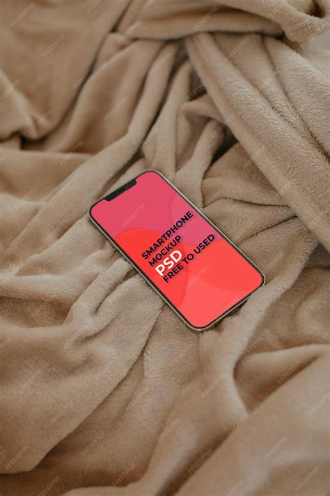 Premium PSD | Mobile free psd creative smartphone mockup
