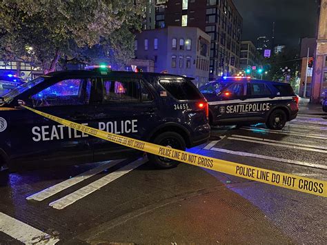 3 killed, 1 critically hurt in Pioneer Square shooting