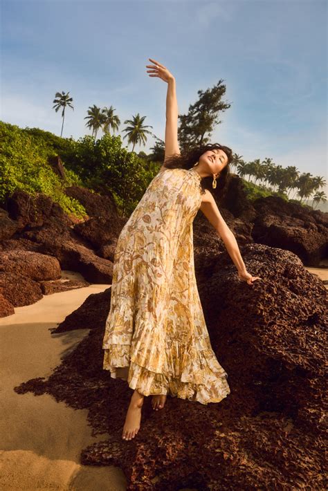 Official Online Store Of House Of Eda, Bridge To Luxury Women Wear