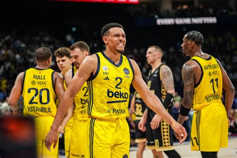 Netikėtą Šaro sprendimą oriai priėmusi „Fener“ žvaigždė: „Dabar jau esu ...