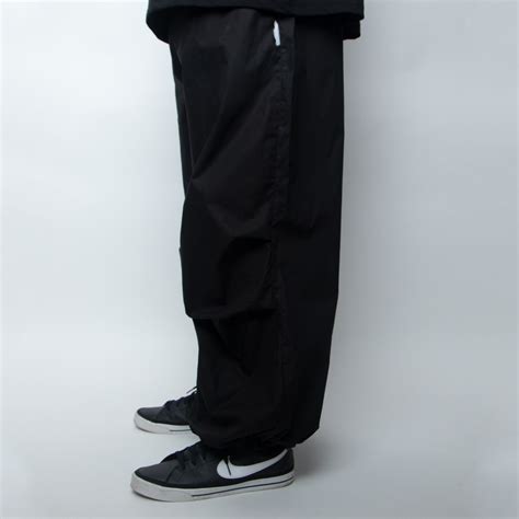 Heavy-weight Baggy Parachute Pants - Black – first we flex