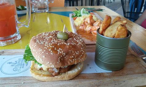 PIKARON COCINA DE MAR, Colima - Restaurant Reviews, Phone Number ...