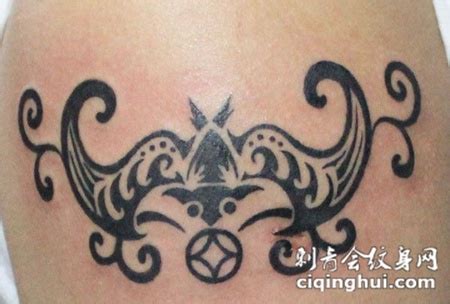 图腾蝙蝠纹身(图片编号:24713)_纹身图片 - 刺青会