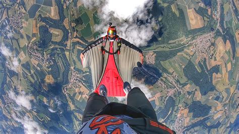 Wingsuit Flying Wallpapers (20 images) - WallpaperCat