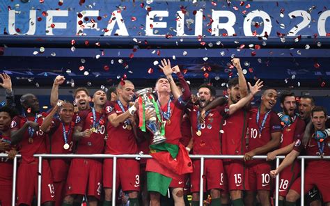 2016欧洲杯葡萄牙的晋级夺冠之路！破茧成蝶，那一年他们感动上帝，老男孩们终圆梦！_哔哩哔哩 (゜-゜)つロ 干杯~-bilibili