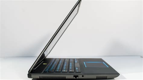 Alienware M16 Case 的图像结果