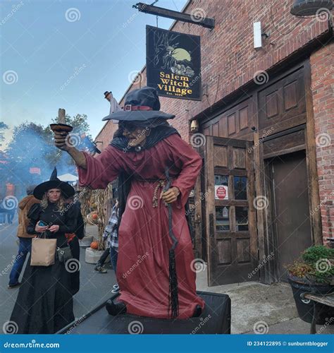 Town of Salem, Massachusetts during Halloween Weekend Editorial Image ...