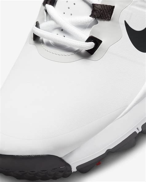 Tiger Woods '13 Men's Golf Shoes. Nike SA