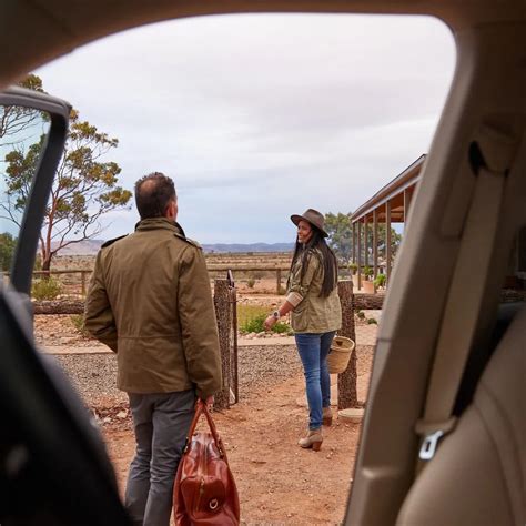 Finance & Insurance - Hornsby Toyota