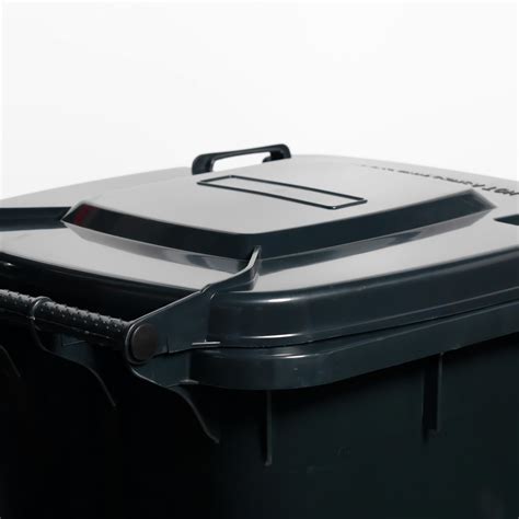 65 Gallon Trash Can BT240B - STROBIGO