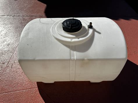 Water Tank (150 Gallon) for Sale in Pompano Beach, FL - OfferUp