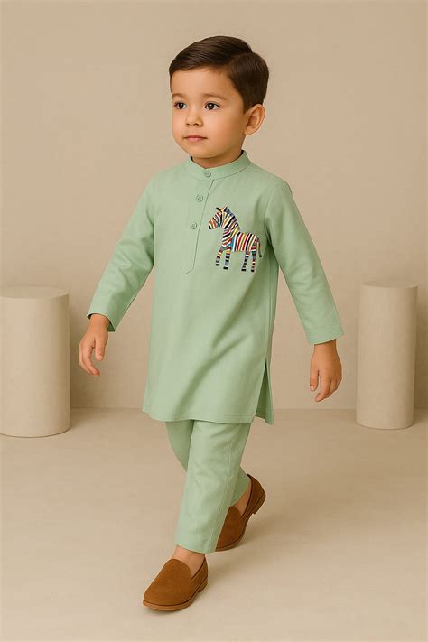 Pre Order: Green Elegant Draped Kurta With Animal Embroidered Applique ...