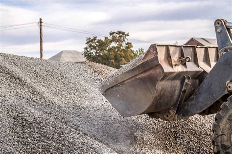 Front loader in work | Premium Photo