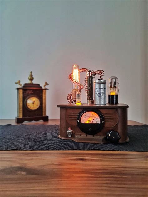 Walnut Wood Steampunk Style Radio Look Desk Lamp With 1940s Vacuum ...
