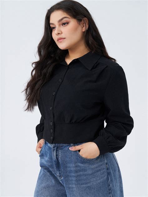 Curve & Plus Woven Collar Ruched Crop Blouse For School Coffee Shop Work