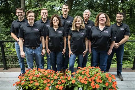 Monarch Money vs Rocket Money: A Comparison of Financial Management Tools