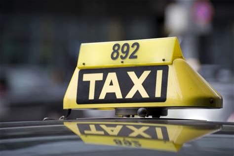 让出租车成为城市流动的靓丽风景线-安吉新闻网