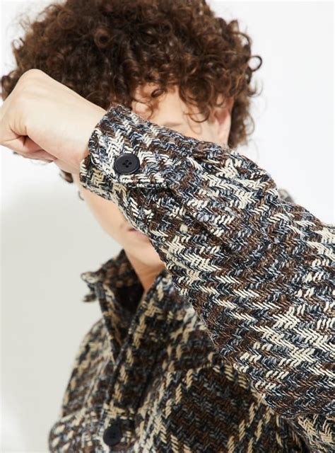 Buy URB_N Men Checked Oversized Overshirt Online at just Rs. 1499.0 ...