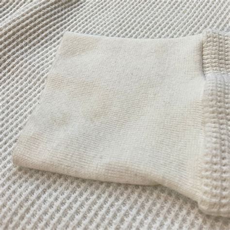 white thermal long sleeves top | LEMON