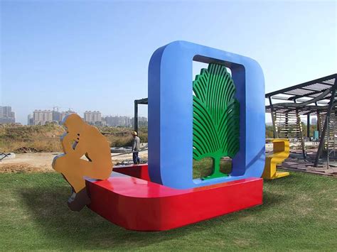 上海儿童游乐园不锈钢雕塑灯光荷花发光字创意形象工程-上海格格巫雕塑