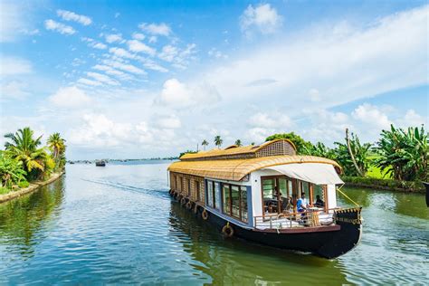 Kerala Tour Packages: Save Up to 30%