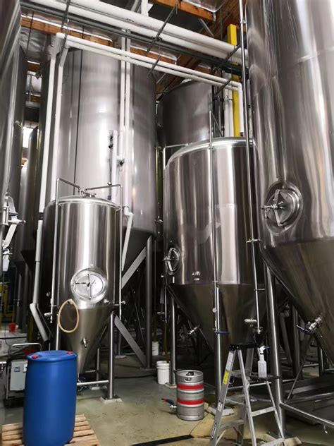 啤酒灌装生产设备 酒饮料生产线-食品机械设备网