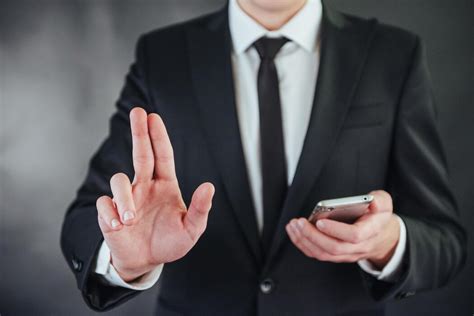 Picture Example of No Communication 的图像结果