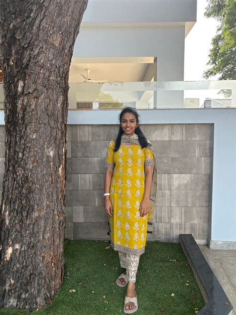 Yellow suit set – thefemclothing.in