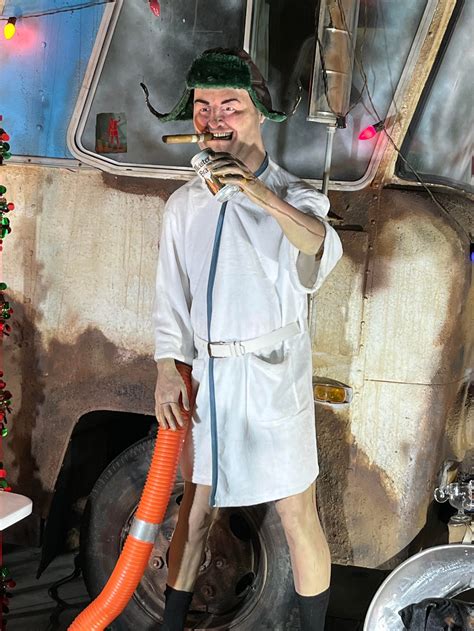 House inspired by ‘Christmas Vacation’ brighter than ever for holiday ...