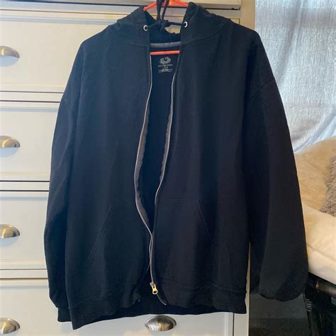 Fruit of the Loom Women's Black Sweatshirt | Depop