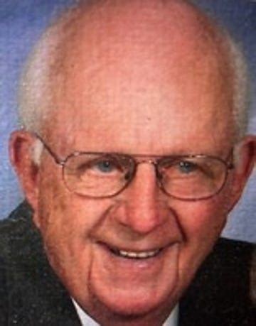 Bill Maloney Obituary - Galesburg Register-Mail