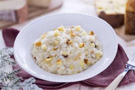 Panettone Risotto - Italian recipes by GialloZafferano
