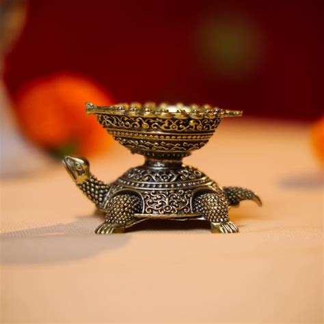 Buy Traditional Indian Handicrafts Online | Ethnic India Handicrafts