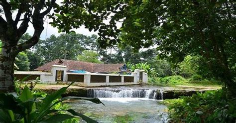 Aruvikkara Temple Kerala – Visit, Things to Do & Nearby Attractions 2026
