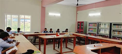 Government Degree College (A), Tuni