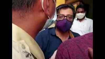 Arnab Goswami news latest: Arnab Goswami interrogated as CJM allows ...