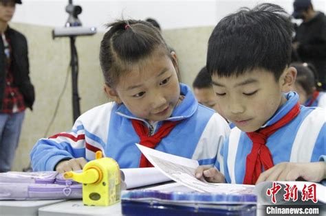 西藏教育发展十年：学生资助政策达到40项_西藏新闻_手机中国西藏网