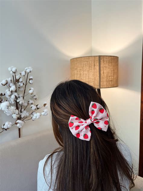 Strawberry Shortcake Classic Bow – Scrunchies Closet By Su