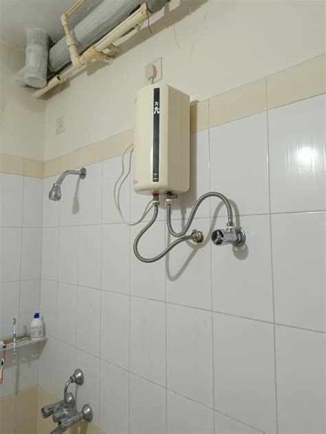 Buy V-Guard Water Heater Iris 3 Litre Instant for Bathroom and Kitchen ...