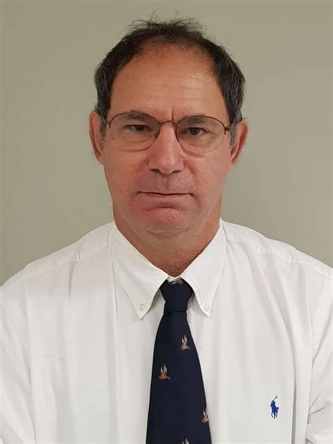 Dr Robert Miller Dermatologist | Cairns Doctors on Barr St