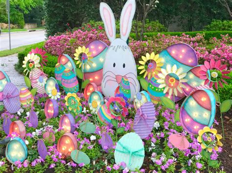 Outdoor Easter Decorations! | Turtle Creek Lane