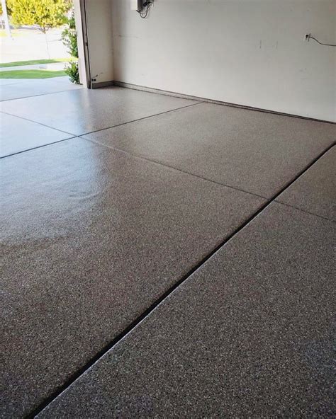One-Day Garage Floor Coatings in Bakersfield, CA | Free Quotes