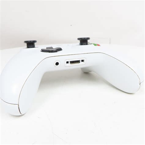 Microsoft 1708 Wireless Controller for Xbox One/PC - White (5058)