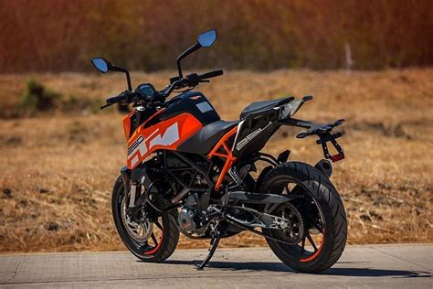 KTM 250 Duke Specifications & Features, Mileage, Weight