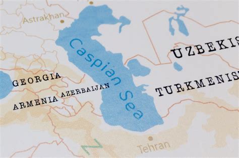 Caspian Sea 的图像结果