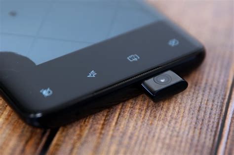 OnePlus 7 Pro Makes You Wonder Why Other Big Smartphones Have To Be So ...