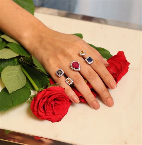 Treasures by Tiara Unveils 2025 Accessory Trends to Redefine Fashion