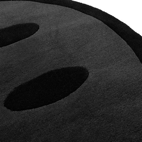 Chinatown Market Smiley Rug – Capsul