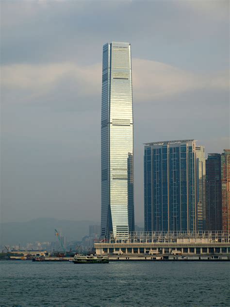中国最高的摩天大楼 H700深圳塔-搜狐